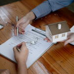 How to Spot Red Flags During a Home Showing